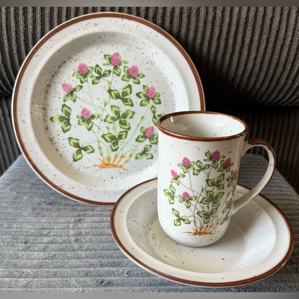 Otagiri Style Takahashi Sweet Clover Japan Stoneware Speckled Salad Plate Cup